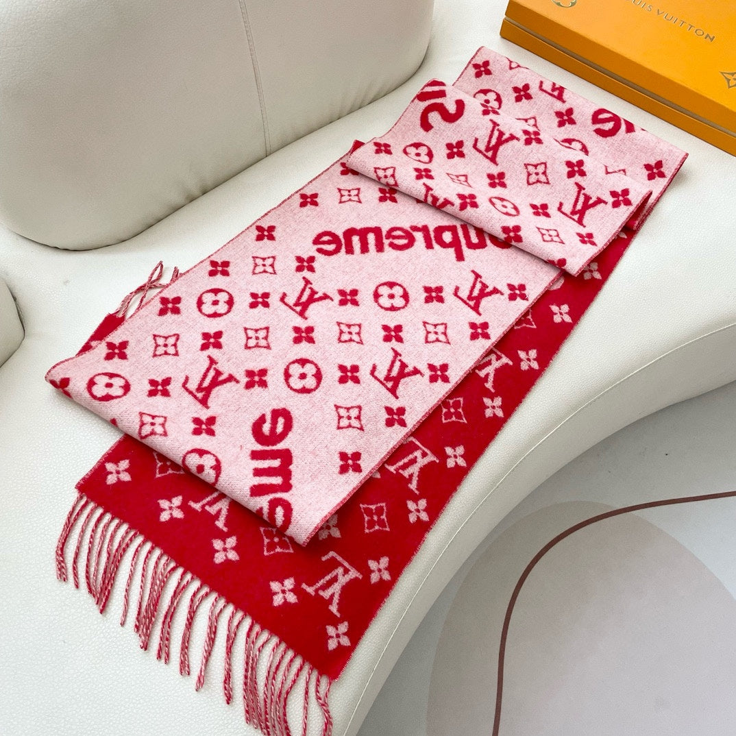 LOUIS VUITTON SUPREME X MONOGRAM 180 CM SCARF IN CHERRY RED WOOL AND CASHMERE 392942