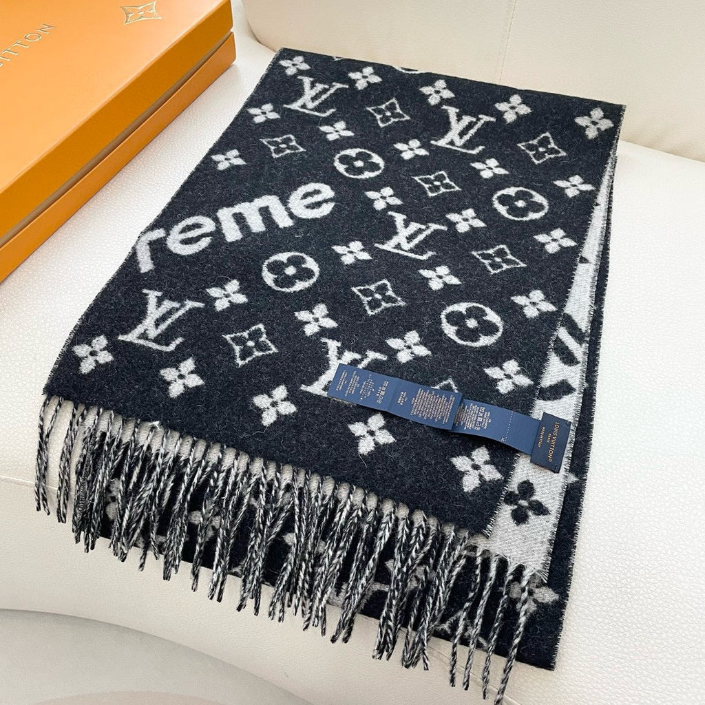 LOUIS VUITTON SUPREME X MONOGRAM 180 CM SCARF IN BLACK WOOL AND CASHMERE 392943