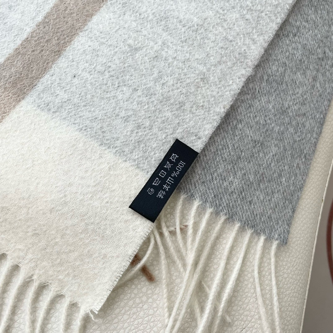 LOUIS VUITTON SCARF 180 CM IN DOVE GRAY CASHMERE 394702