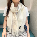 LOUIS VUITTON SCARF 180 CM IN BEIGE CASHMERE 394703