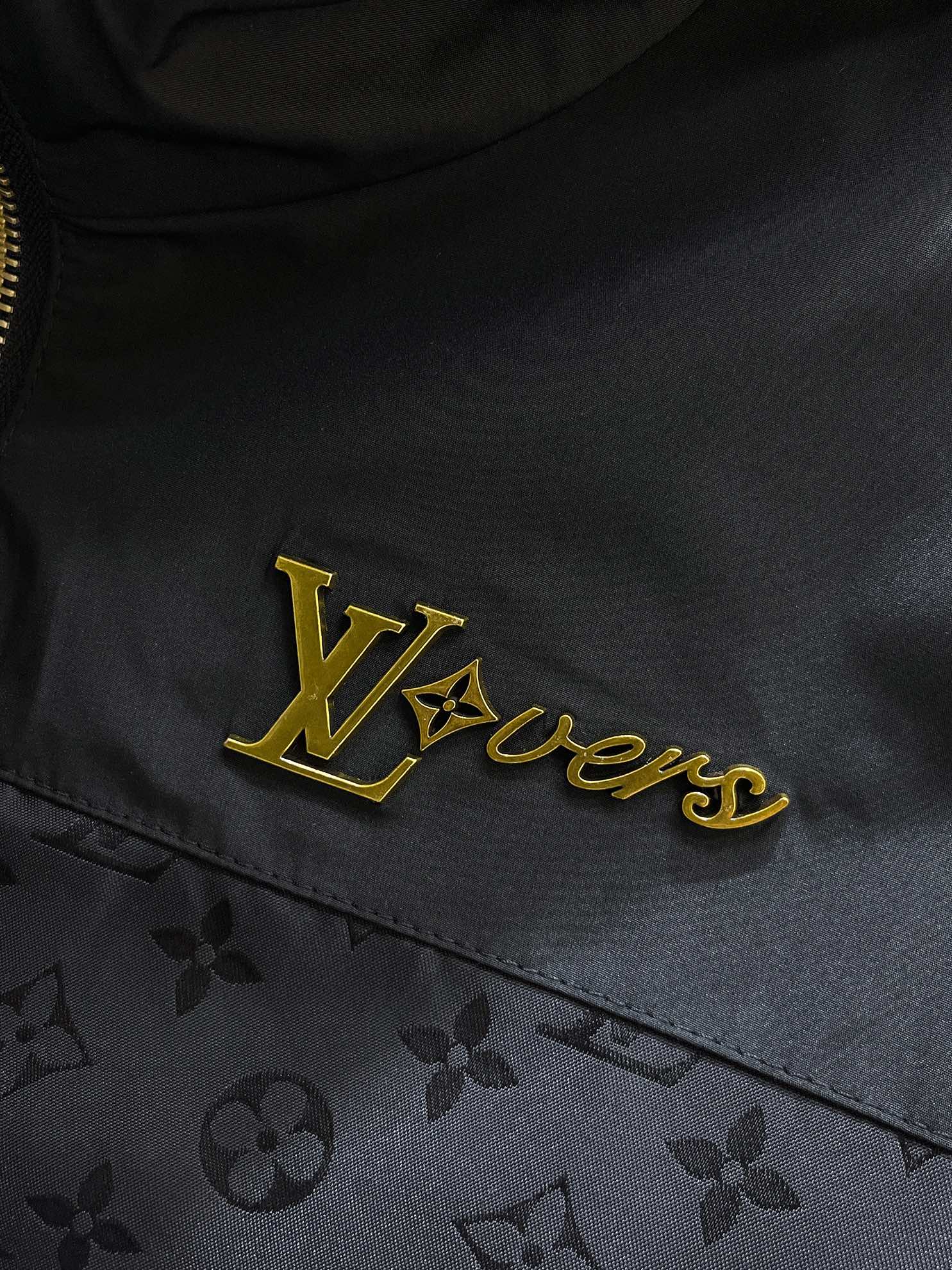 LOUIS VUITTON LV BLACK MONOGRAM JACKET 239560