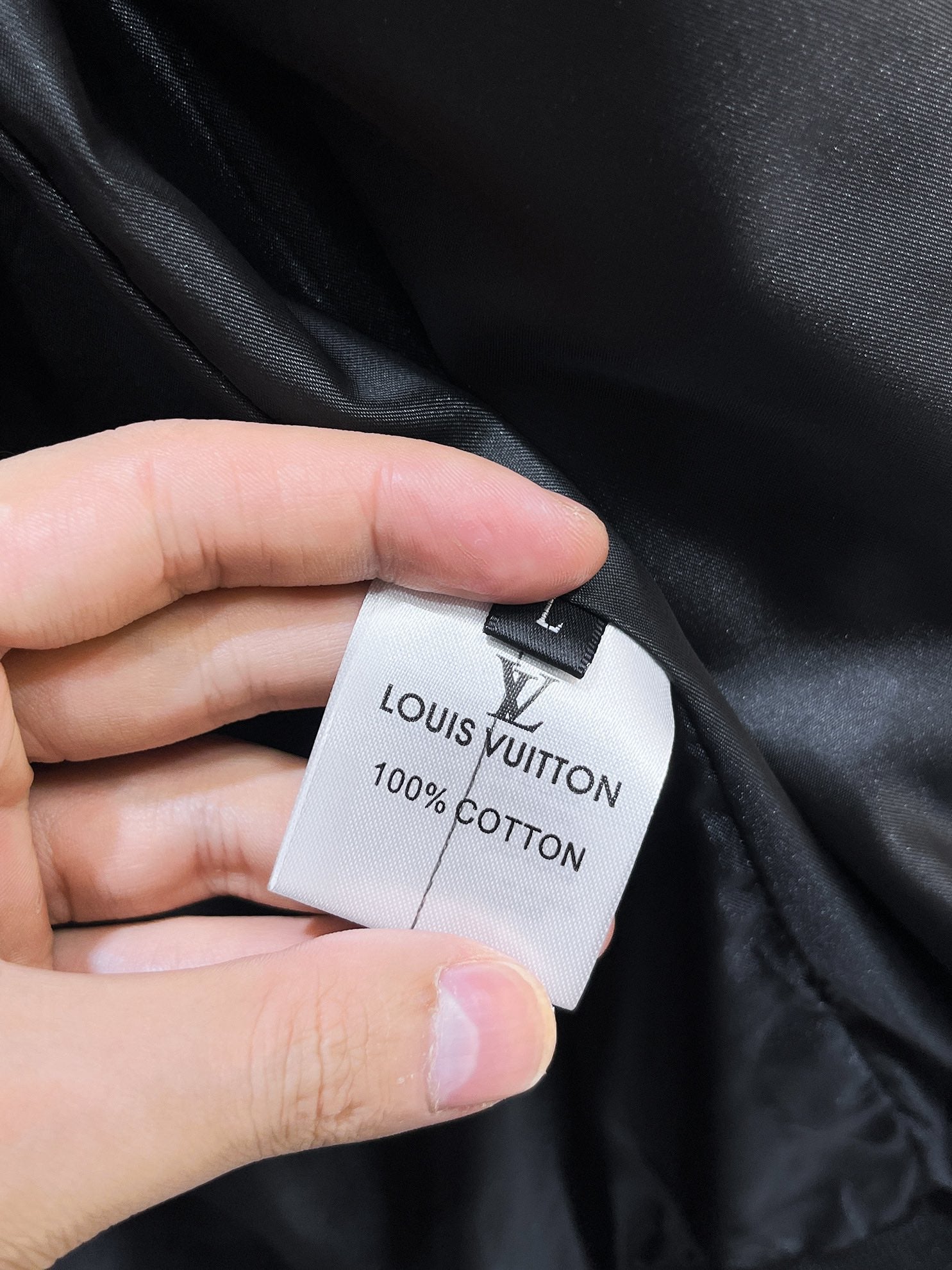 LOUIS VUITTON LV BLACK JACKET 239563