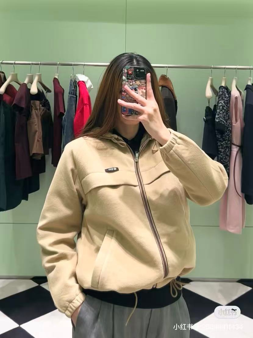 PRADA 25S JACKET 240