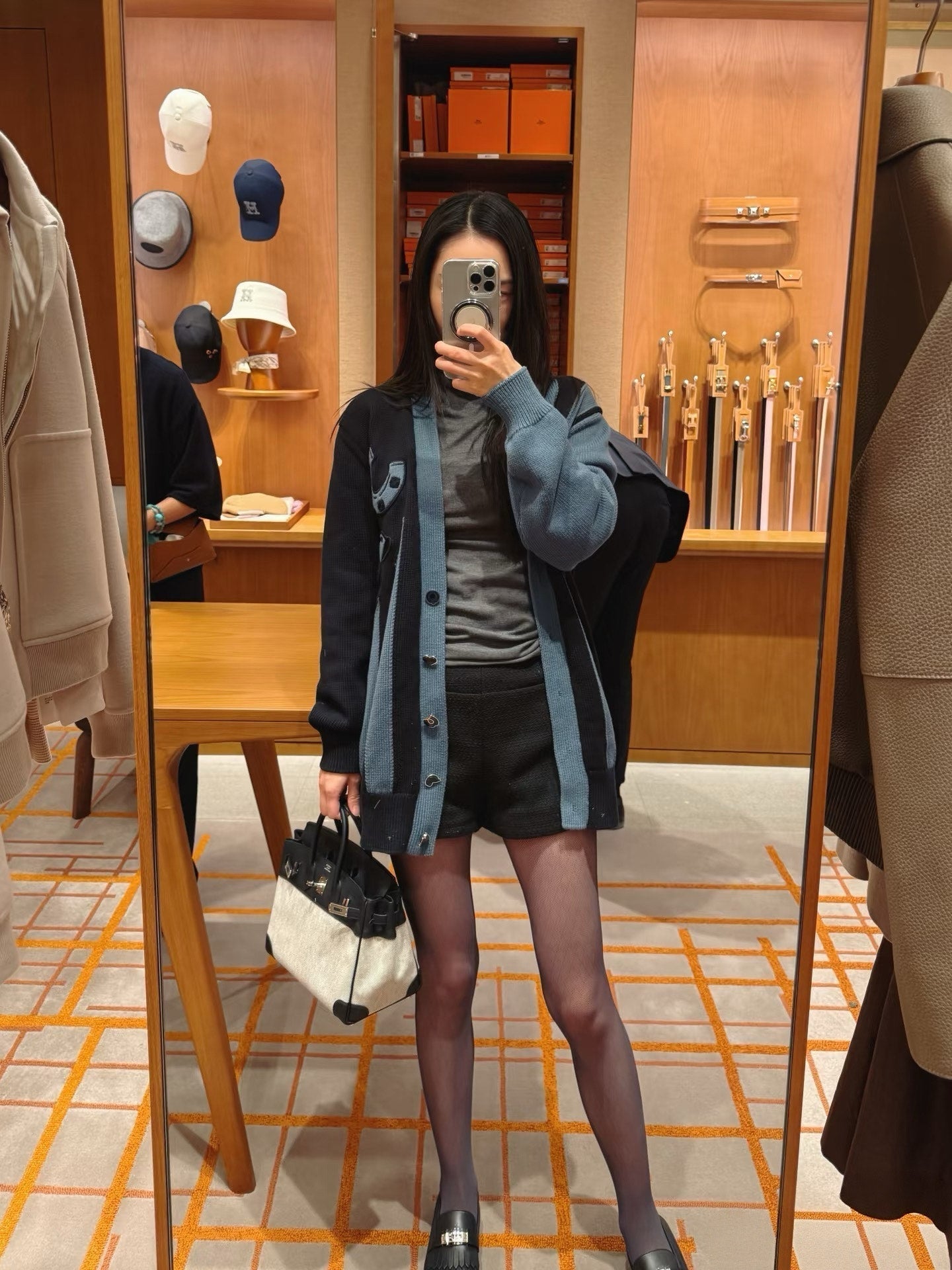 HERMES HERMES 25S KNITTED CARDIGAN 328