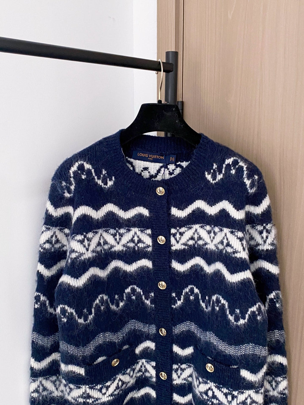 LOUIS VUITTON LV 25S CARDIGAN 0056