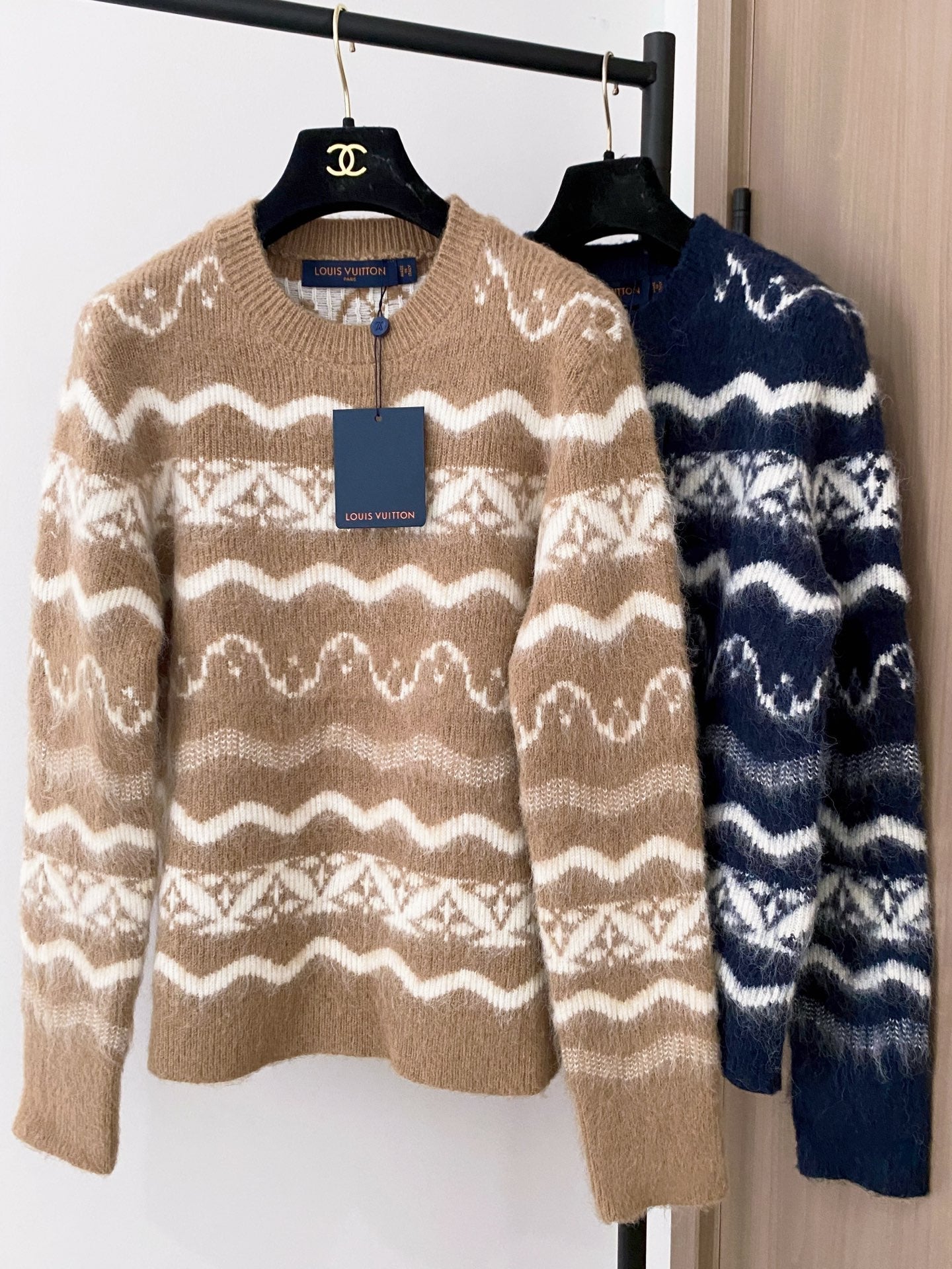 LOUIS VUITTON LV 25S SWEATER 99240