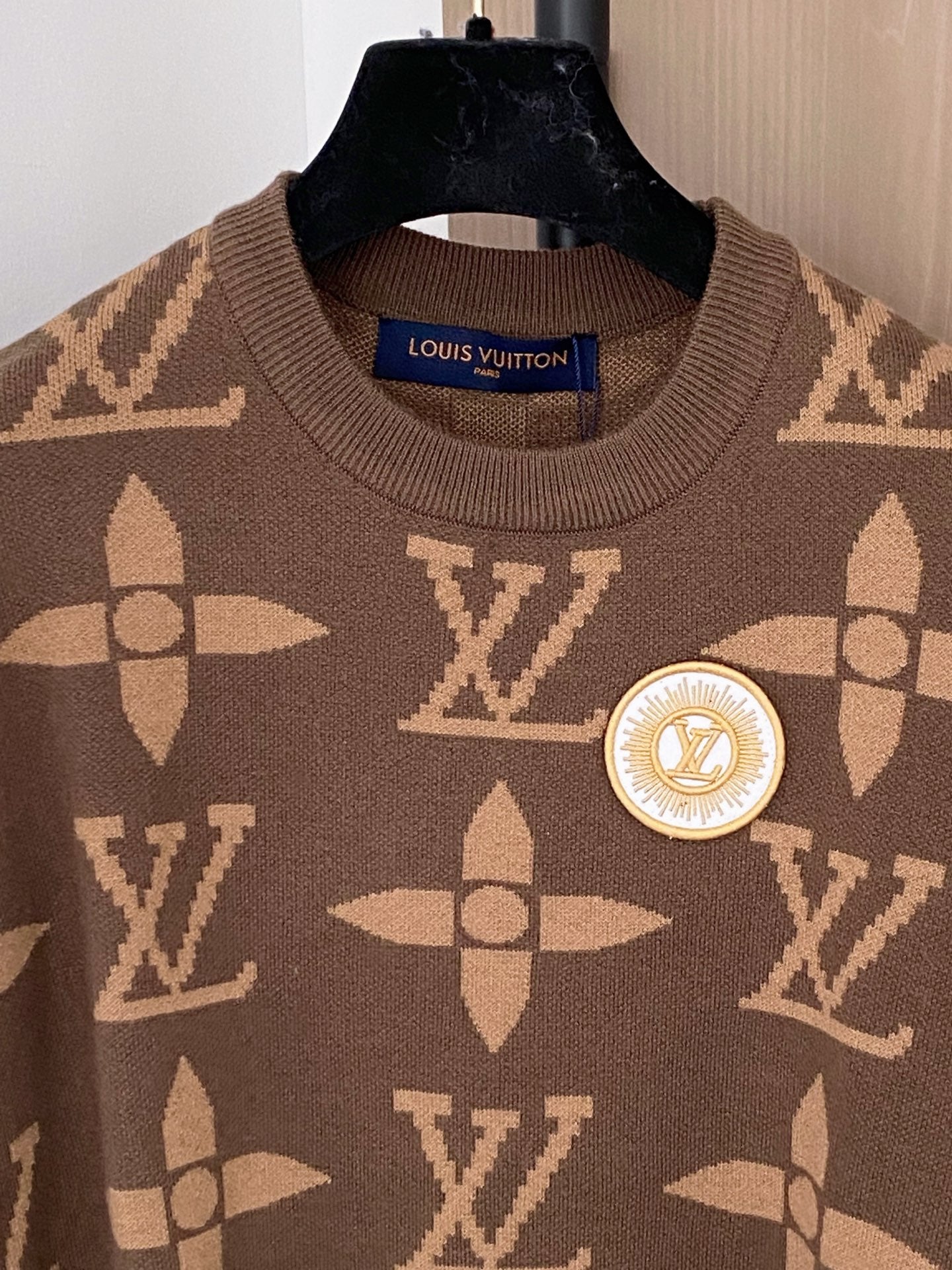 LOUIS VUITTON LV 25S SWEATER 992401