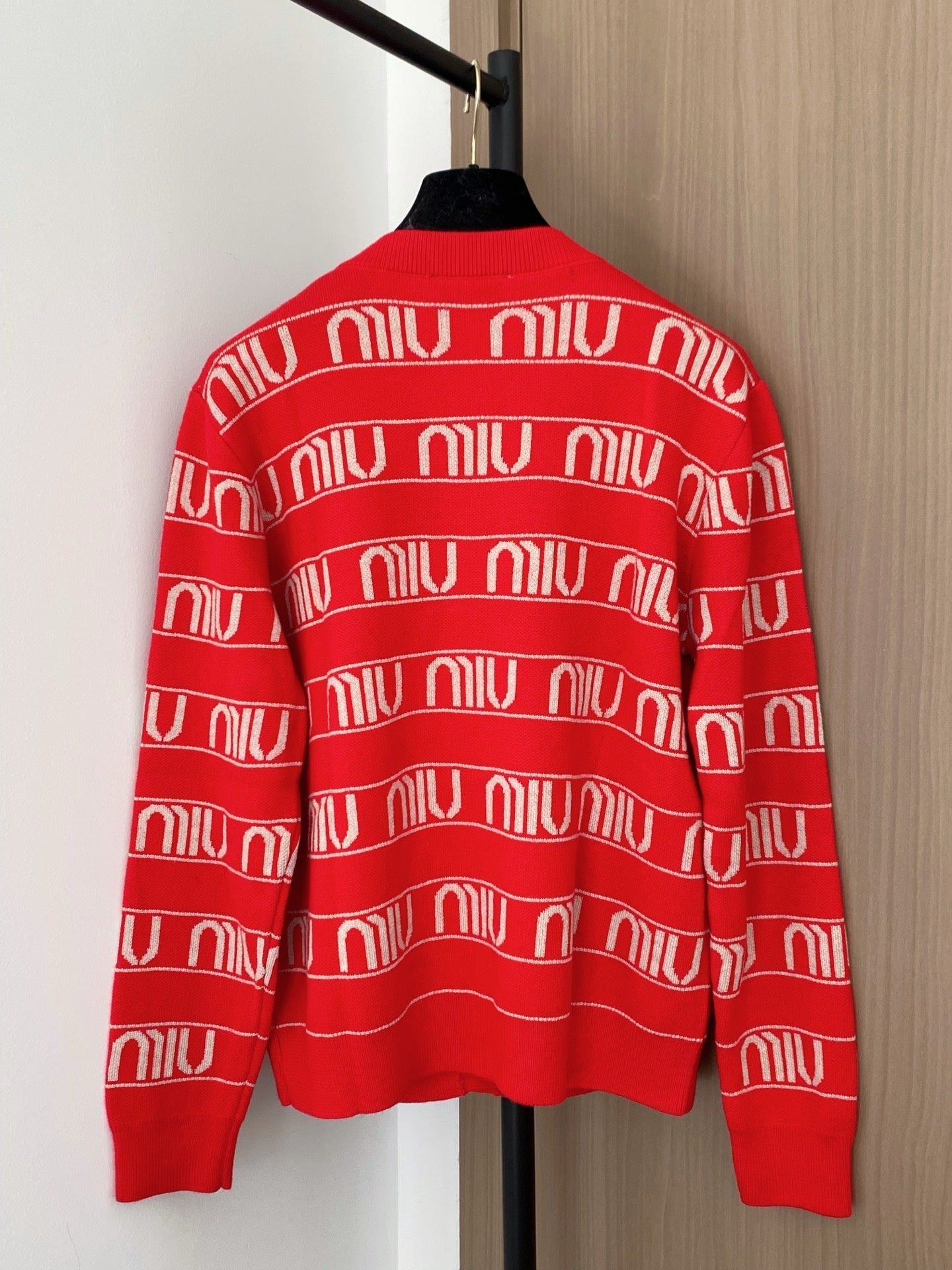 MIUMIU CARDIGAN STYLE 703