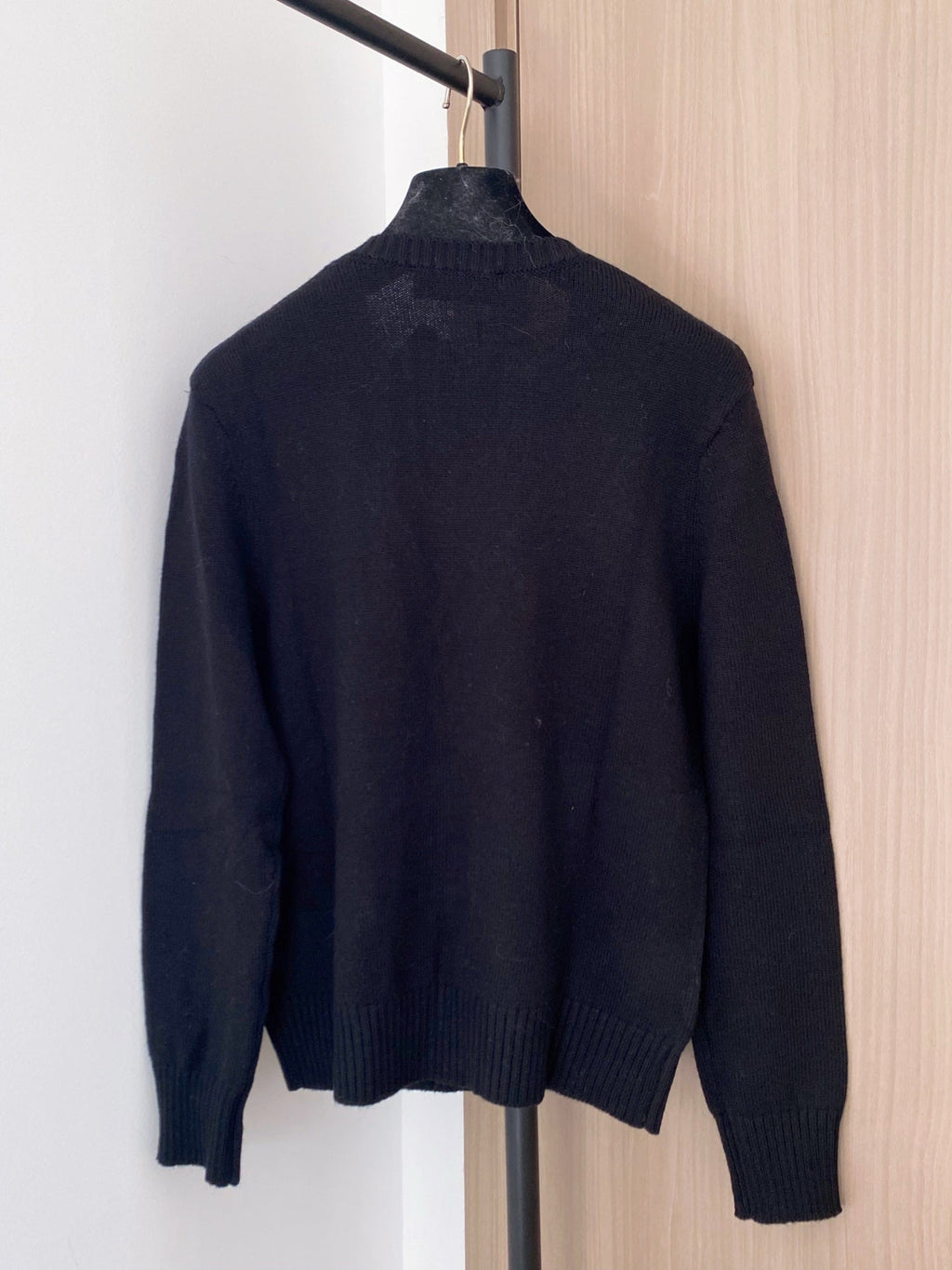 MIUMIU SWEATER STYLE 705