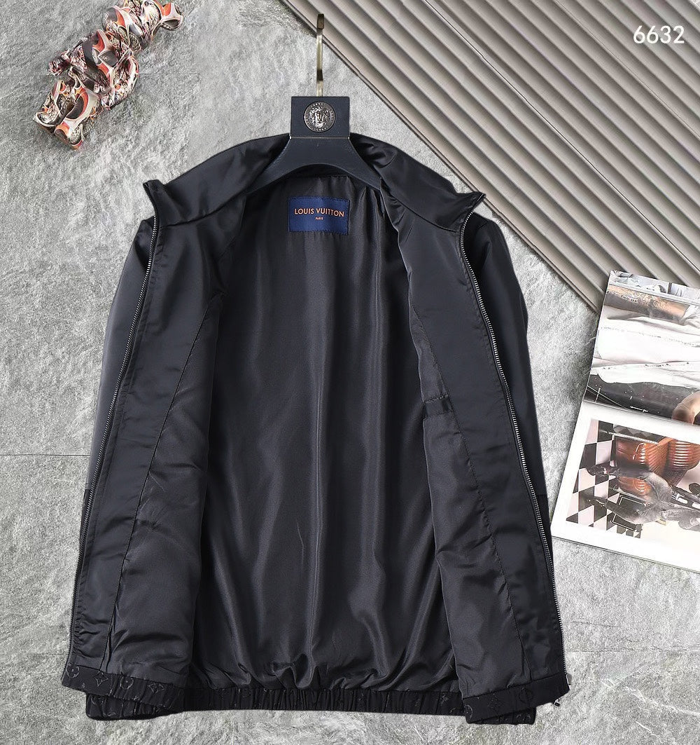 LOUIS VUITTON LV BLACK JACKET 239170