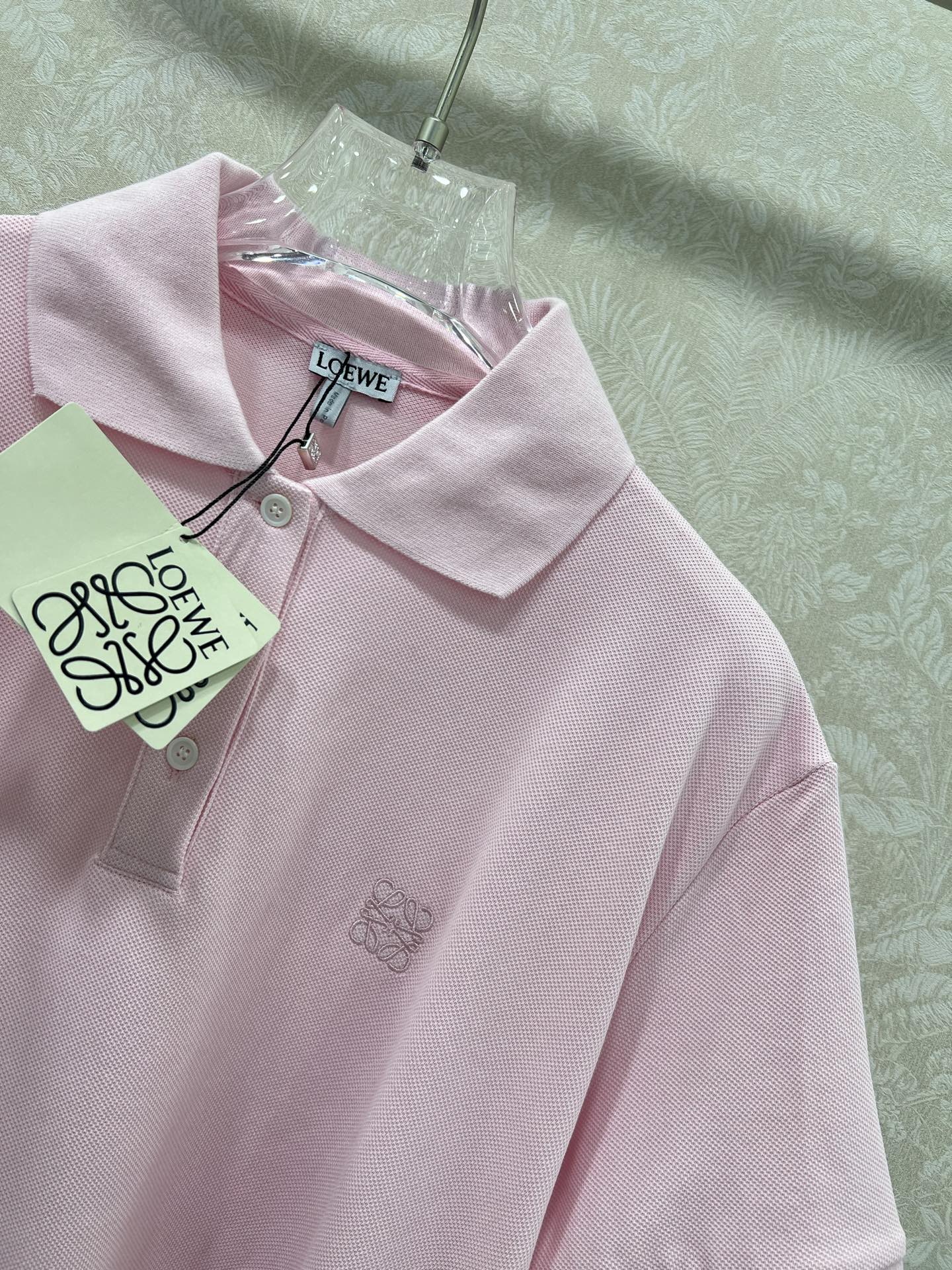 LOEWE OVERSIZED CROPPED POLO SHIRT WITH EMBROIDERED LOGO IN PINK