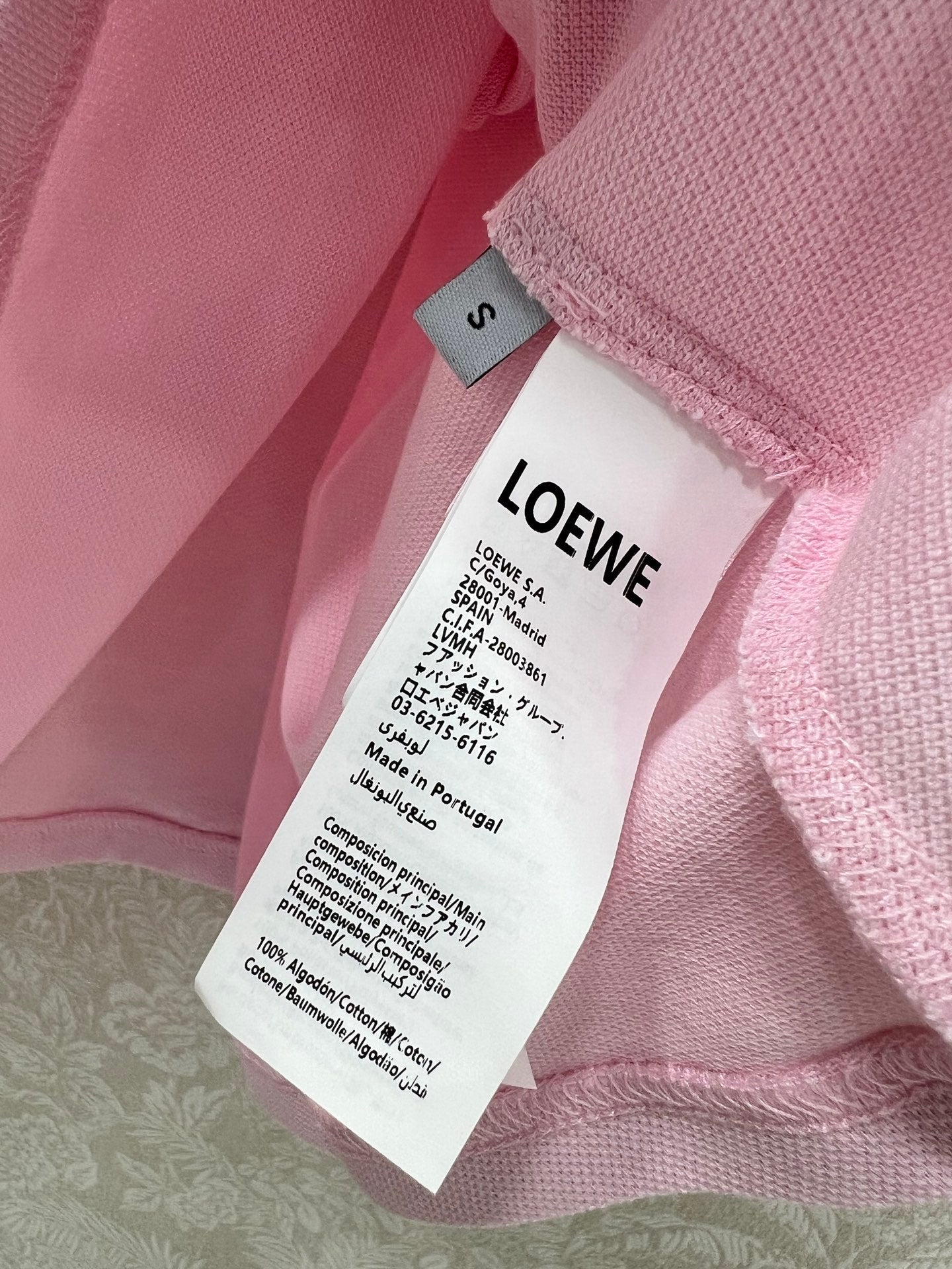 LOEWE OVERSIZED CROPPED POLO SHIRT WITH EMBROIDERED LOGO IN PINK