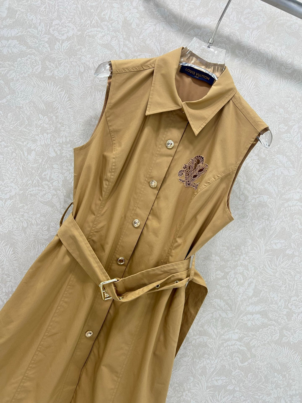 LOUIS VUITTON LV SLEEVELESS DRESS 272265