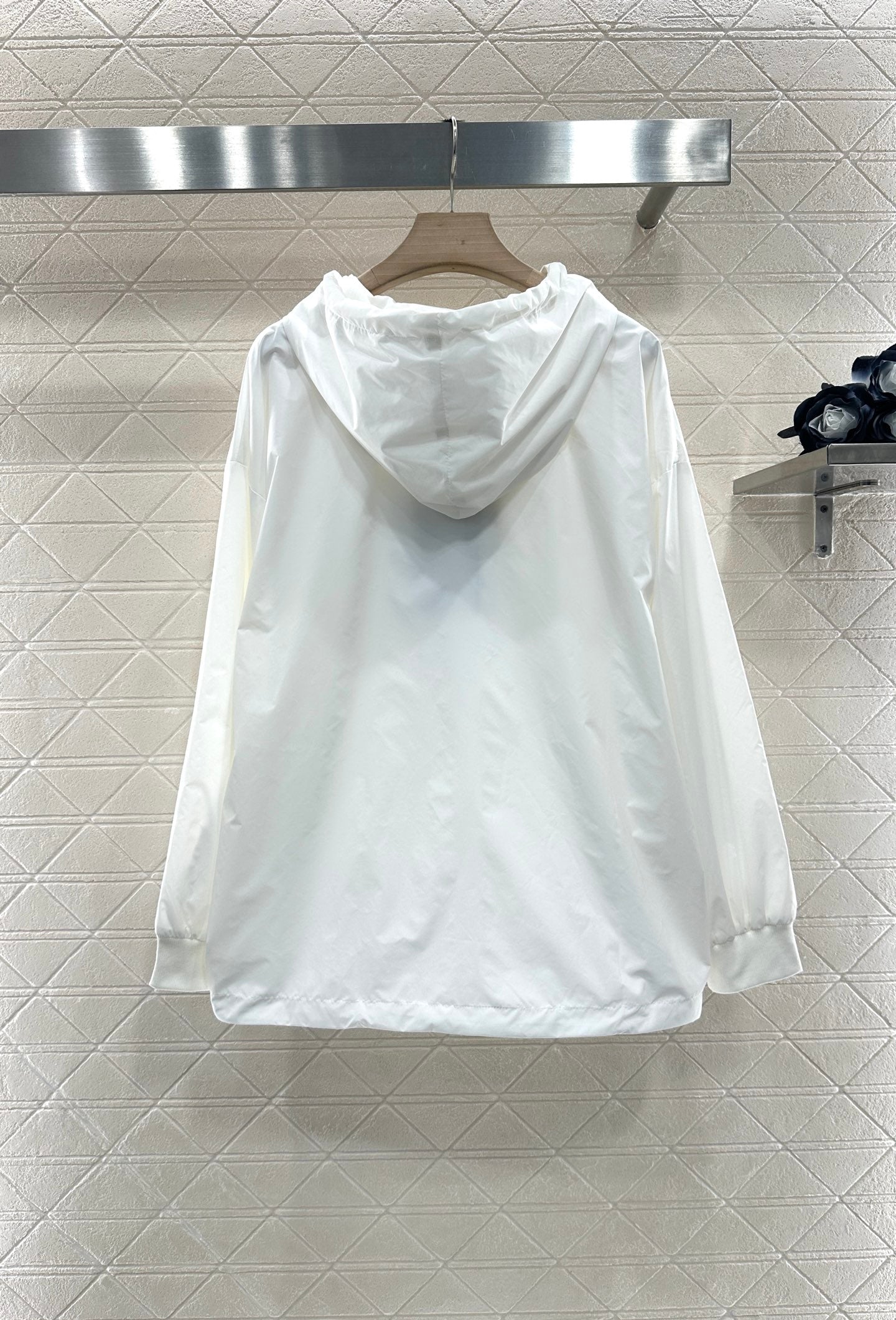 LOUIS VUITTON LV HOODED JACKET 272378