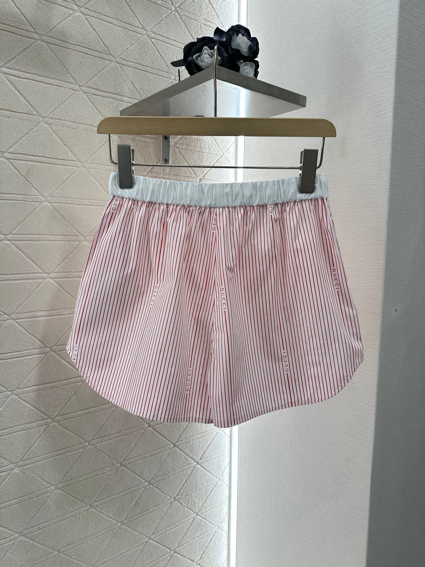 GUCCI SHORTS 272347