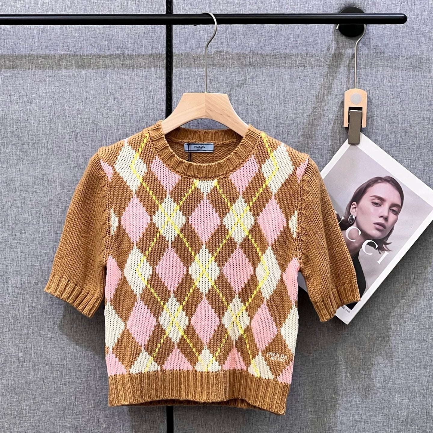 PRADA KNIT TOP STYLE 116