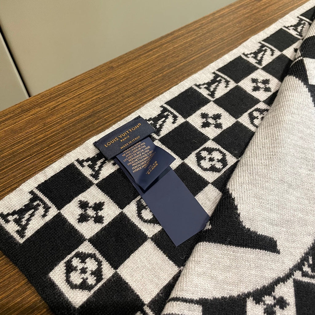 LOUIS VUITTON CLASSIC DAMIER SCARF 200 CM IN BLACK MIX WHITE CASHMERE 389750