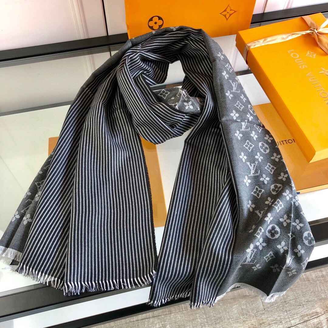 LOUIS VUITTON SCARF 200 CM IN BLACK CASHMERE 393009