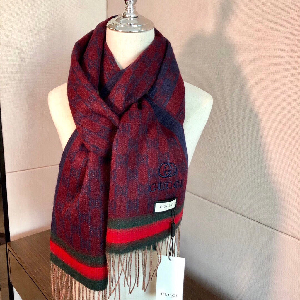 GUCCI SCARF 180 CM IN SCARLET RED MONOGRAM CASHMERE 405326