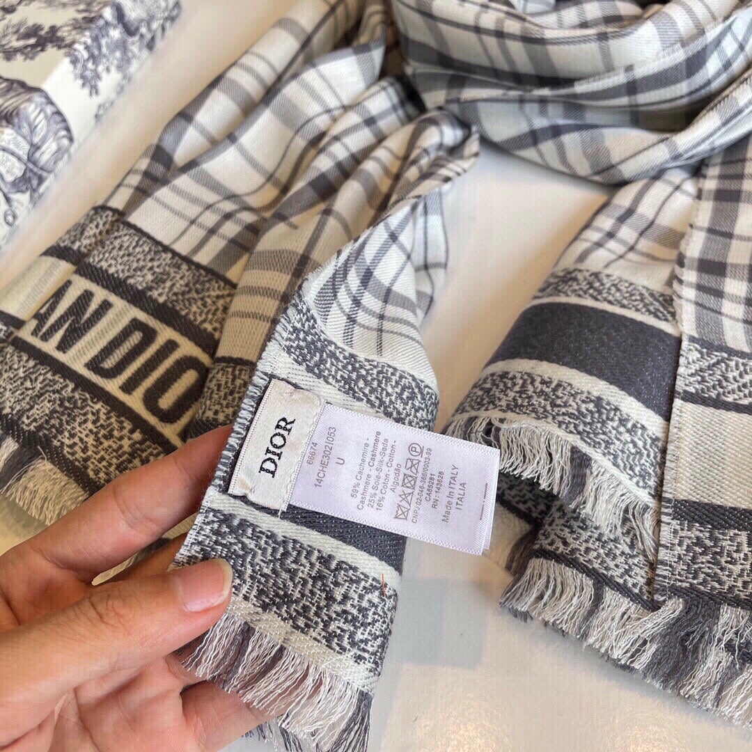 DIOR SCARF 200 CM IN BLACK MIX WHITE CASHMERE AND SILK 418334