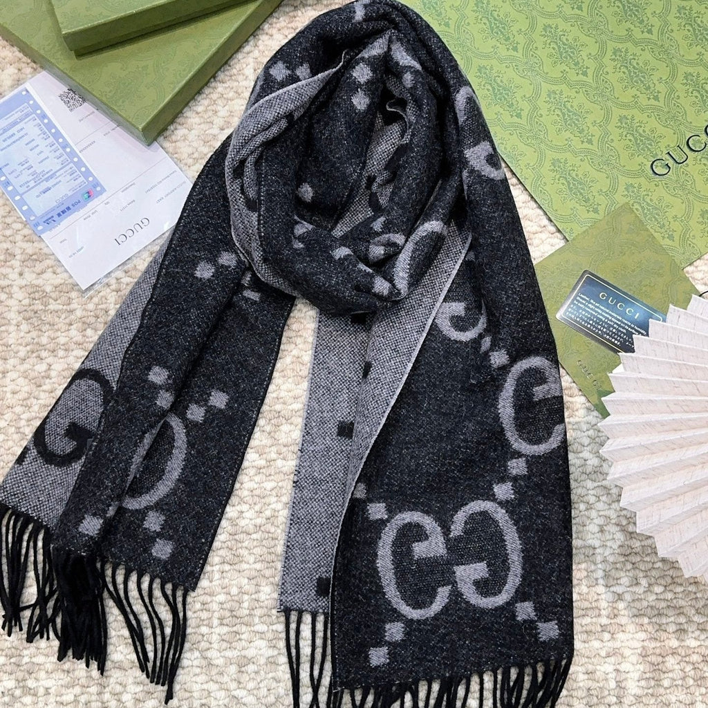 GUCCI SCARF 200 CM IN BLACK MIX LIGHT GRAY CASHMERE 396377
