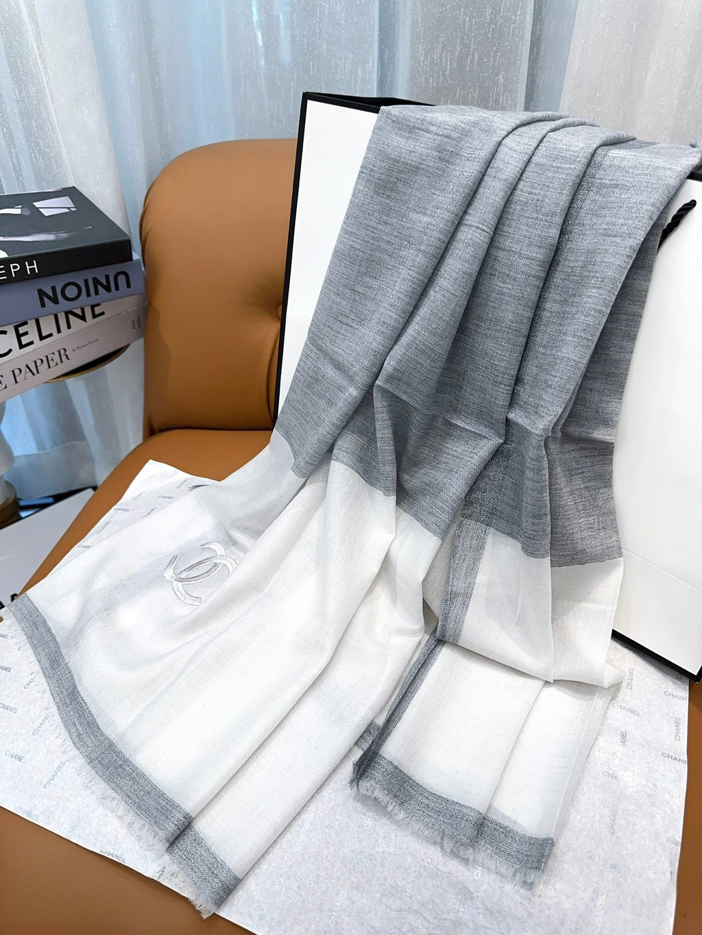 CHANEL SCARF 200 CM IN DOVE GRAY MIX WHITE CASHMERE 402260
