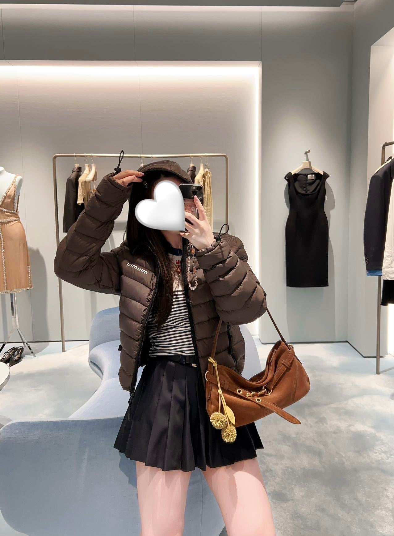 MIUMIU PUFFER JACKET STYLE 520