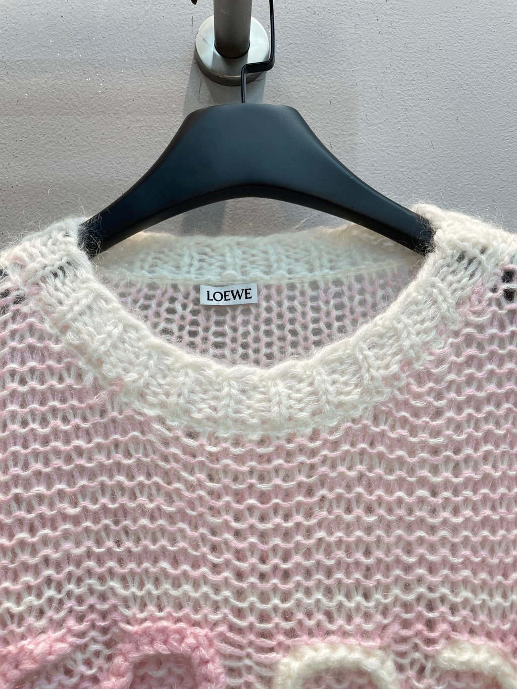 LOEWE SWEATER STYLE 222