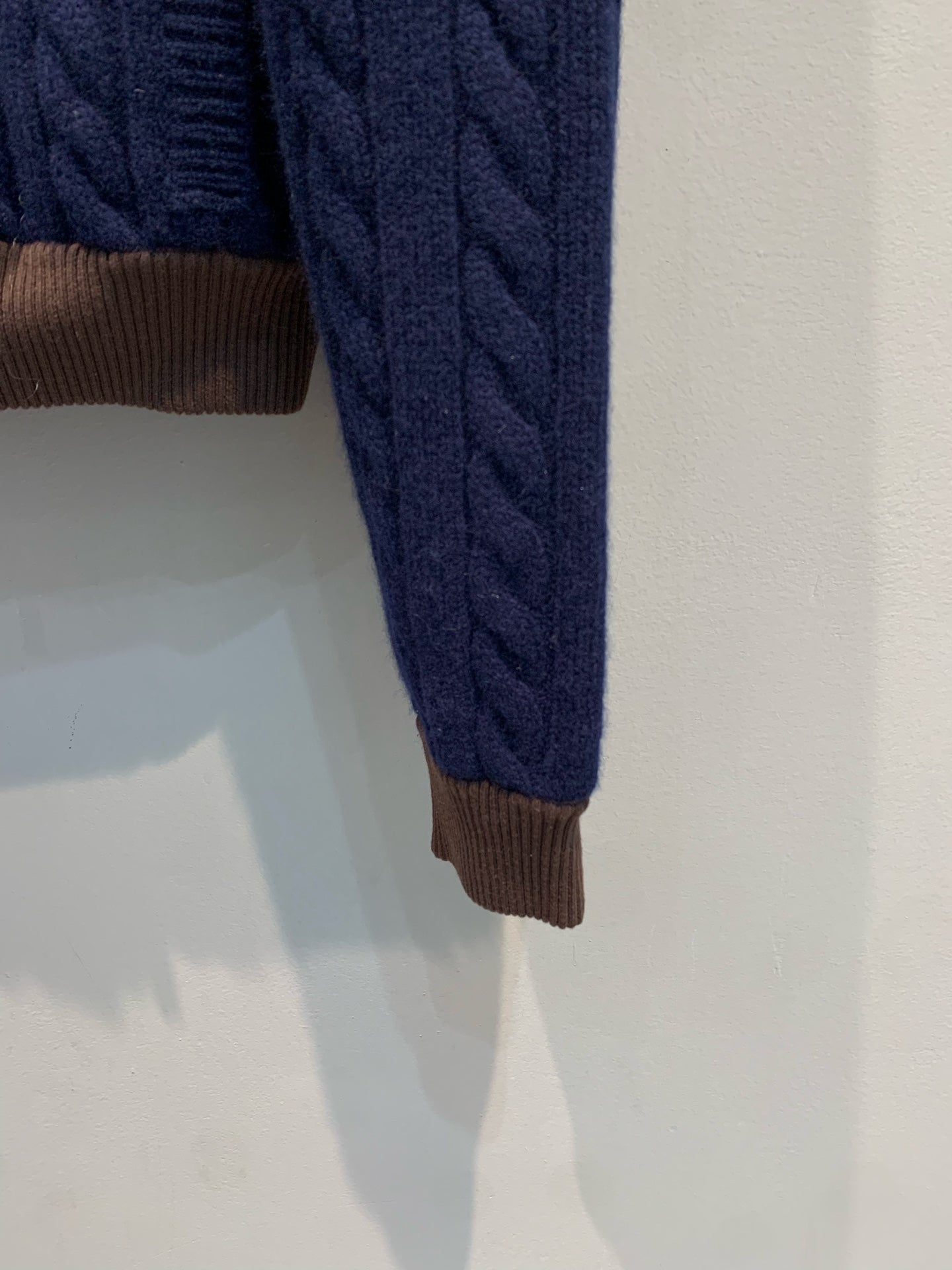 MIUMIU CARDIGAN STYLE 522
