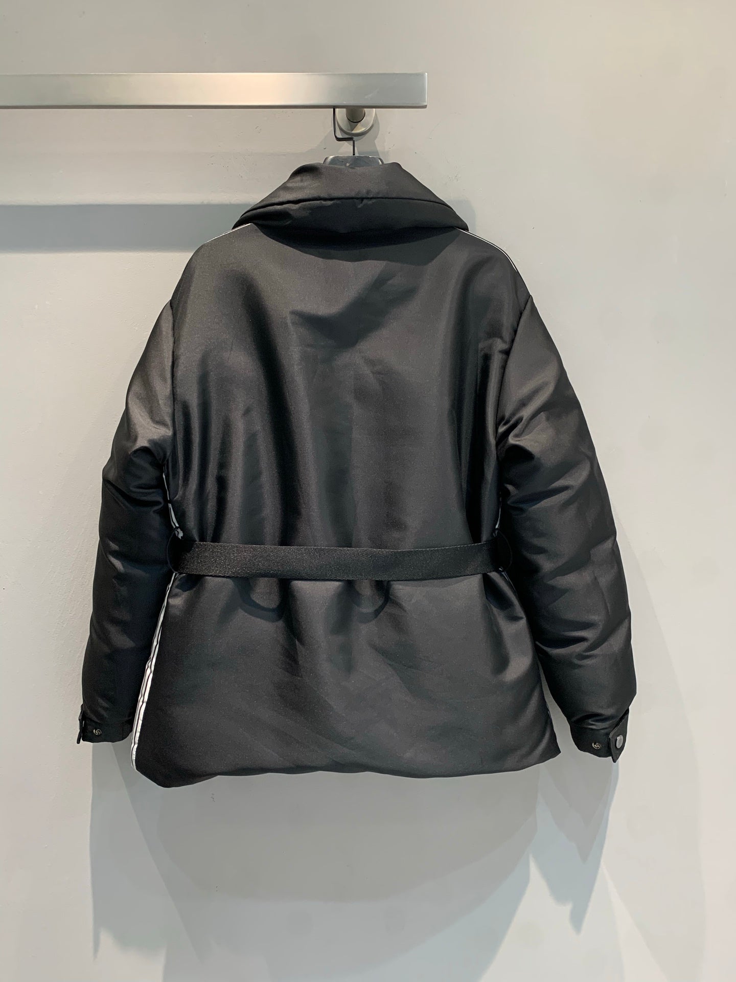 DIOR 25S DOWN JACKET 569