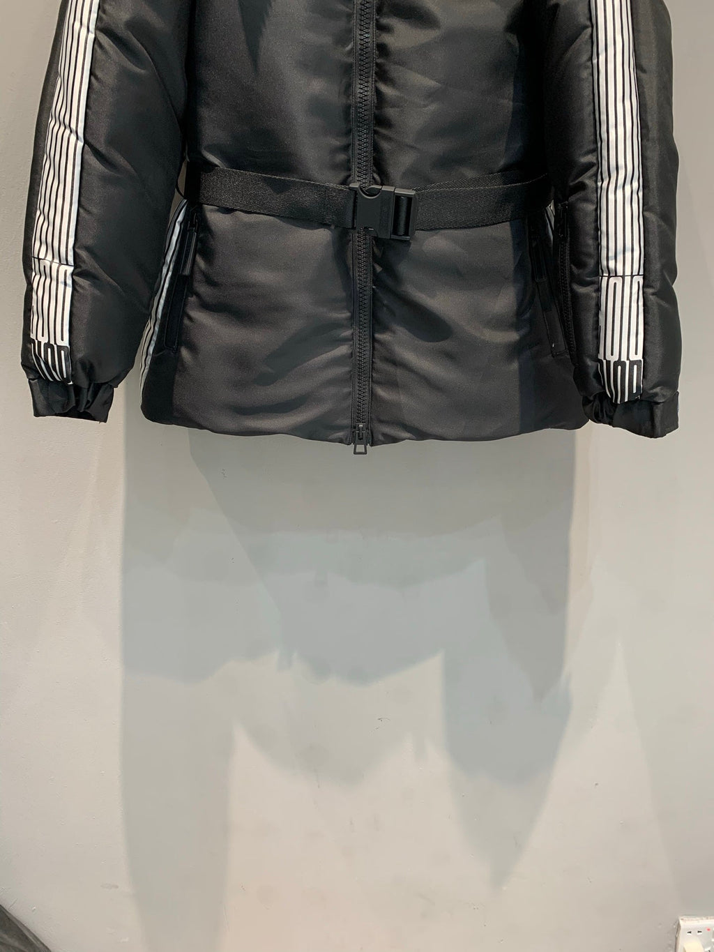 DIOR 25S DOWN JACKET 569