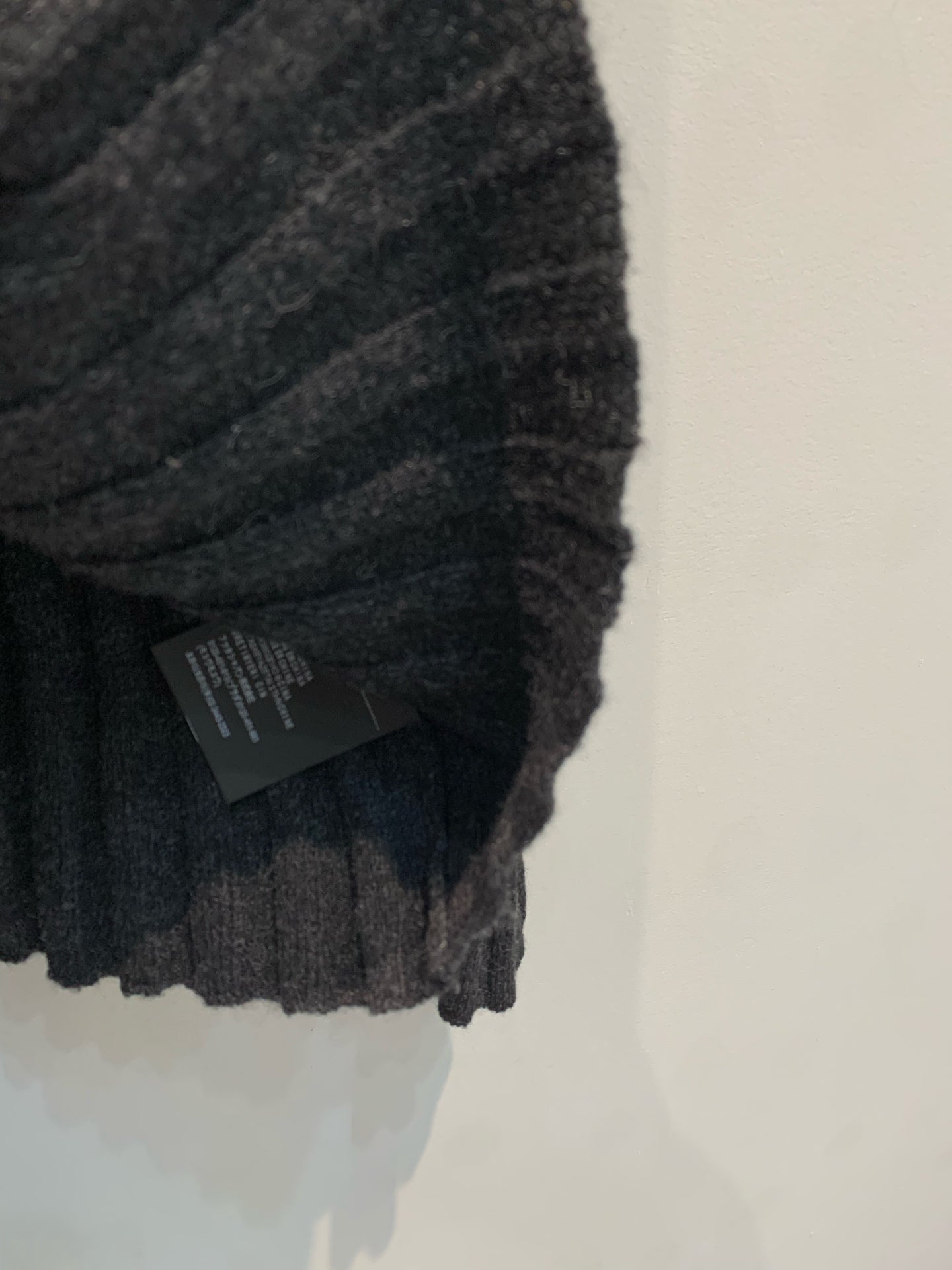 MIUMIU CARDIGAN STYLE 753
