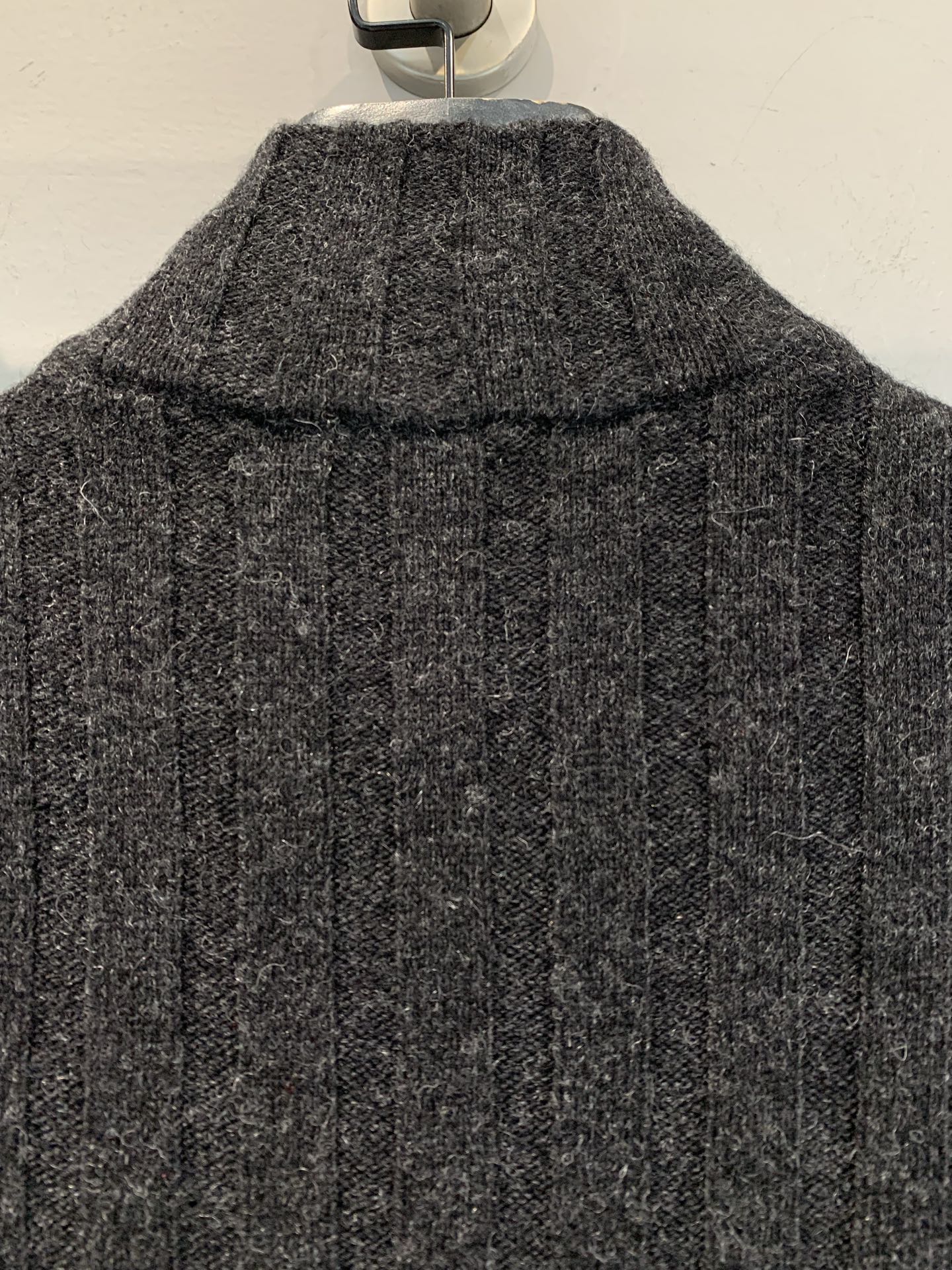 MIUMIU CARDIGAN STYLE 753