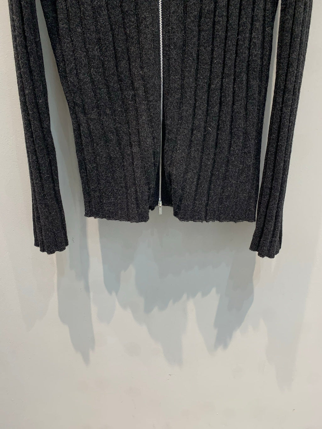 MIUMIU CARDIGAN STYLE 753