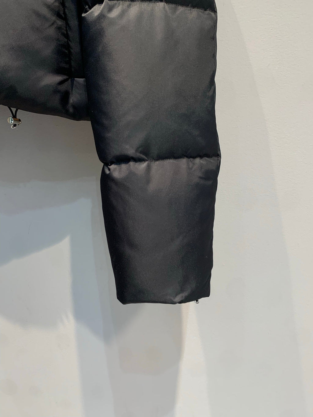 PRADA 25S DOWN JACKET 382