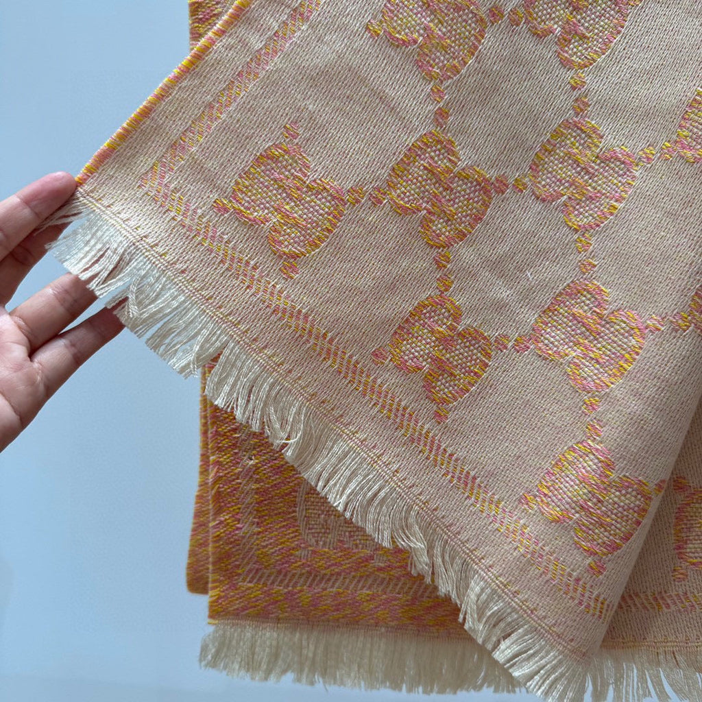 GUCCI SCARF 195 CM IN MELON ORANGE WOOL  399810