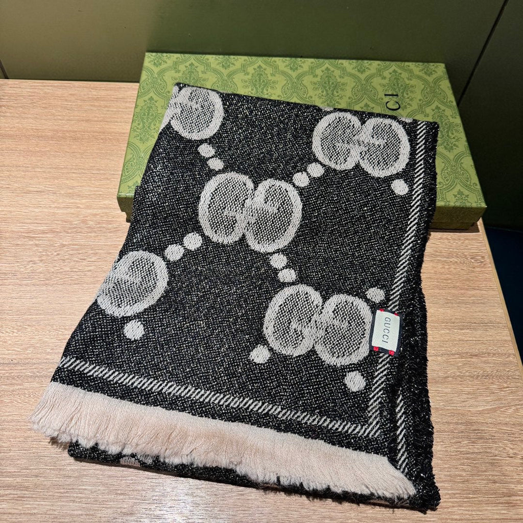 GUCCI SCARF 195 CM IN BLACK AND LIGHT GRAY  WOOL LAMÉ JACQUARD 403977