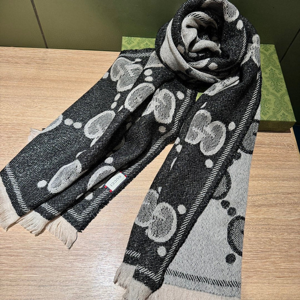 GUCCI SCARF 195 CM IN BLACK AND LIGHT GRAY  WOOL LAMÉ JACQUARD 403977