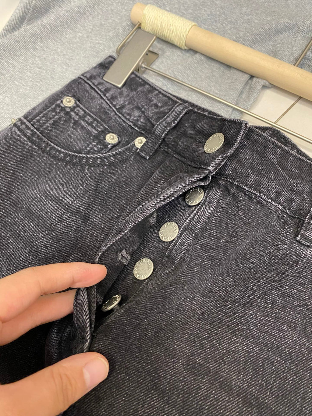 PRADA DENIM SKIRT STYLE 64