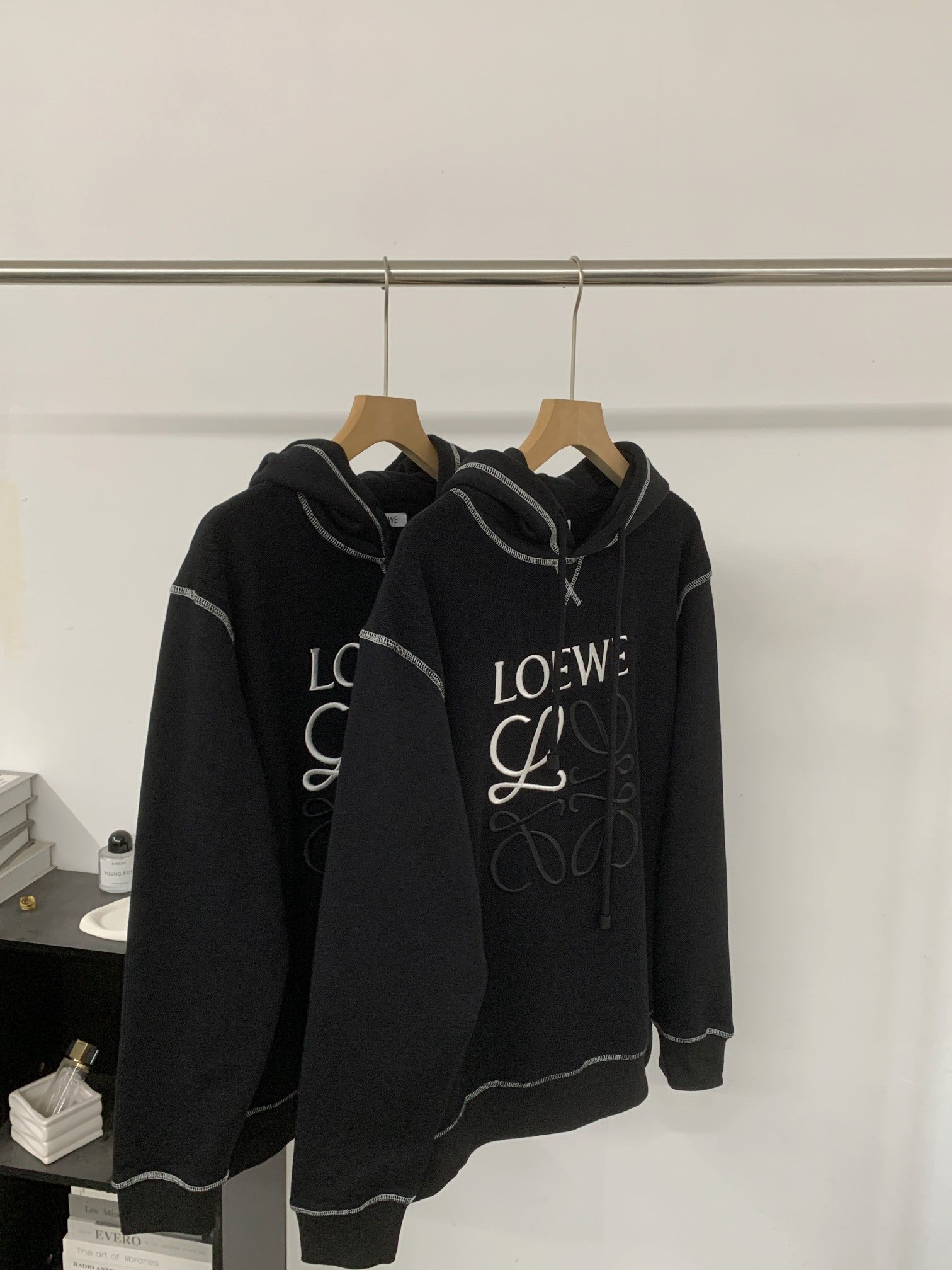 LOEWE HOODIE STYLE 92