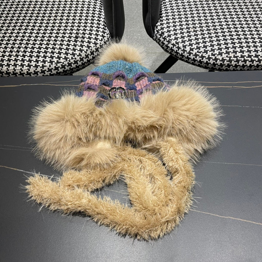 GUCCI BEANIE HAT IN COLORFUL WOOL AND RABBIT FUR 392115