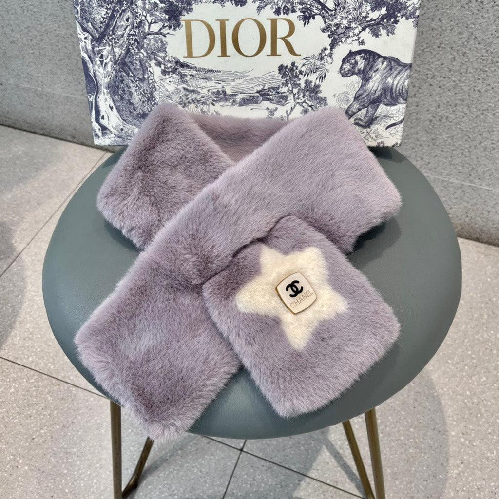 CHANEL SCARF IN HEATHER PURPLE RABBIT FUR 397449