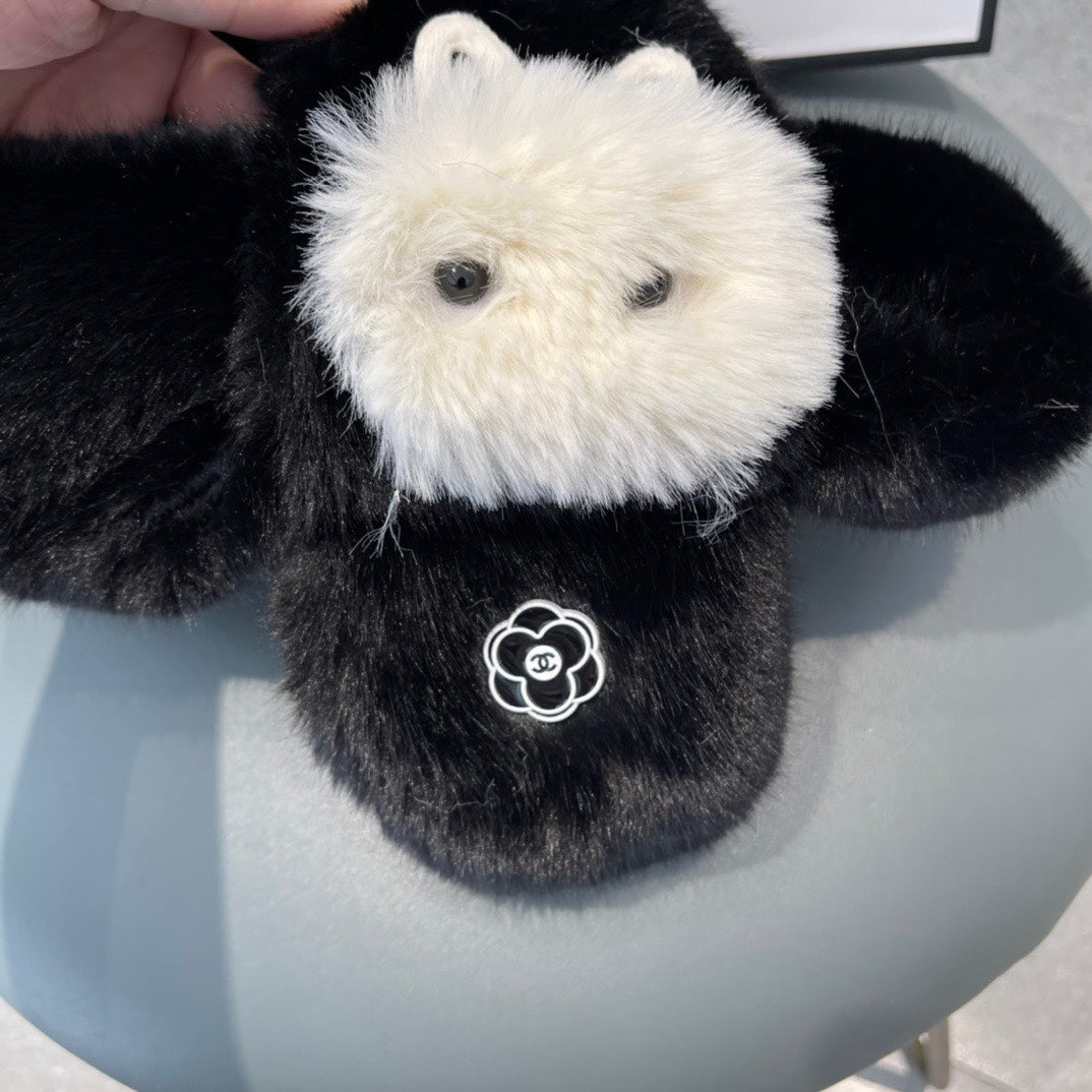 CHANEL SCARF IN BLACK RABBIT FUR 397450
