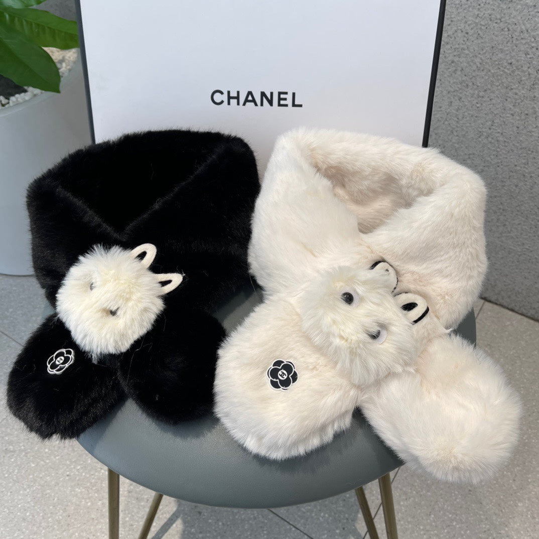 CHANEL SCARF IN BLACK RABBIT FUR 397450