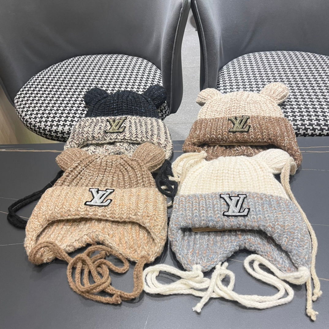 LOUIS VUITTON KNITTED BEANIE HAT WITH CUTE EARS IN PEANUT BROWN WOOL 403485