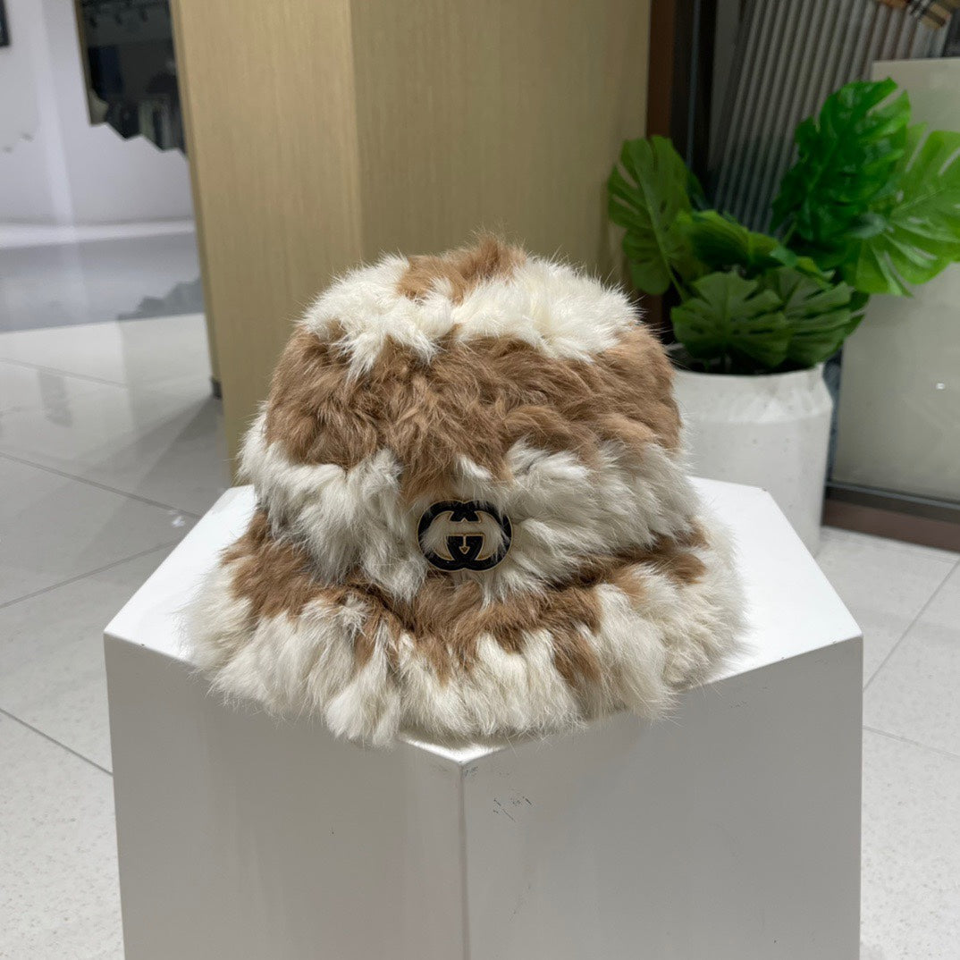 GUCCI BUCKET HAT IN MEDIUM BROWN MIX WHITE RABBIT FUR 404638