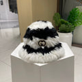 GUCCI BUCKET HAT IN BLACK MIX WHITE RABBIT FUR 404640