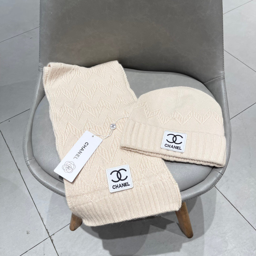 CHANEL SET BEANIE HAT AND SCARF BISQUE BEIGE 427884