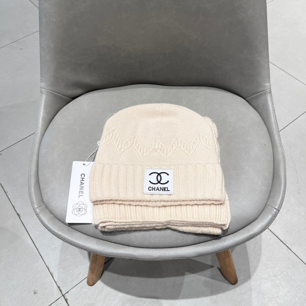 CHANEL SET BEANIE HAT AND SCARF BISQUE BEIGE 427884