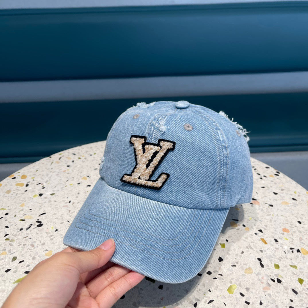 LOUIS VUITTON BASEBALL CAP IN LIGHT BLUE DENIM 433086